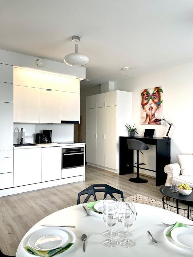 רובניימי Nordica Central Apartment מראה חיצוני תמונה